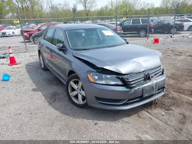 VOLKSWAGEN PASSAT 2013 1vwbp7a37dc052605