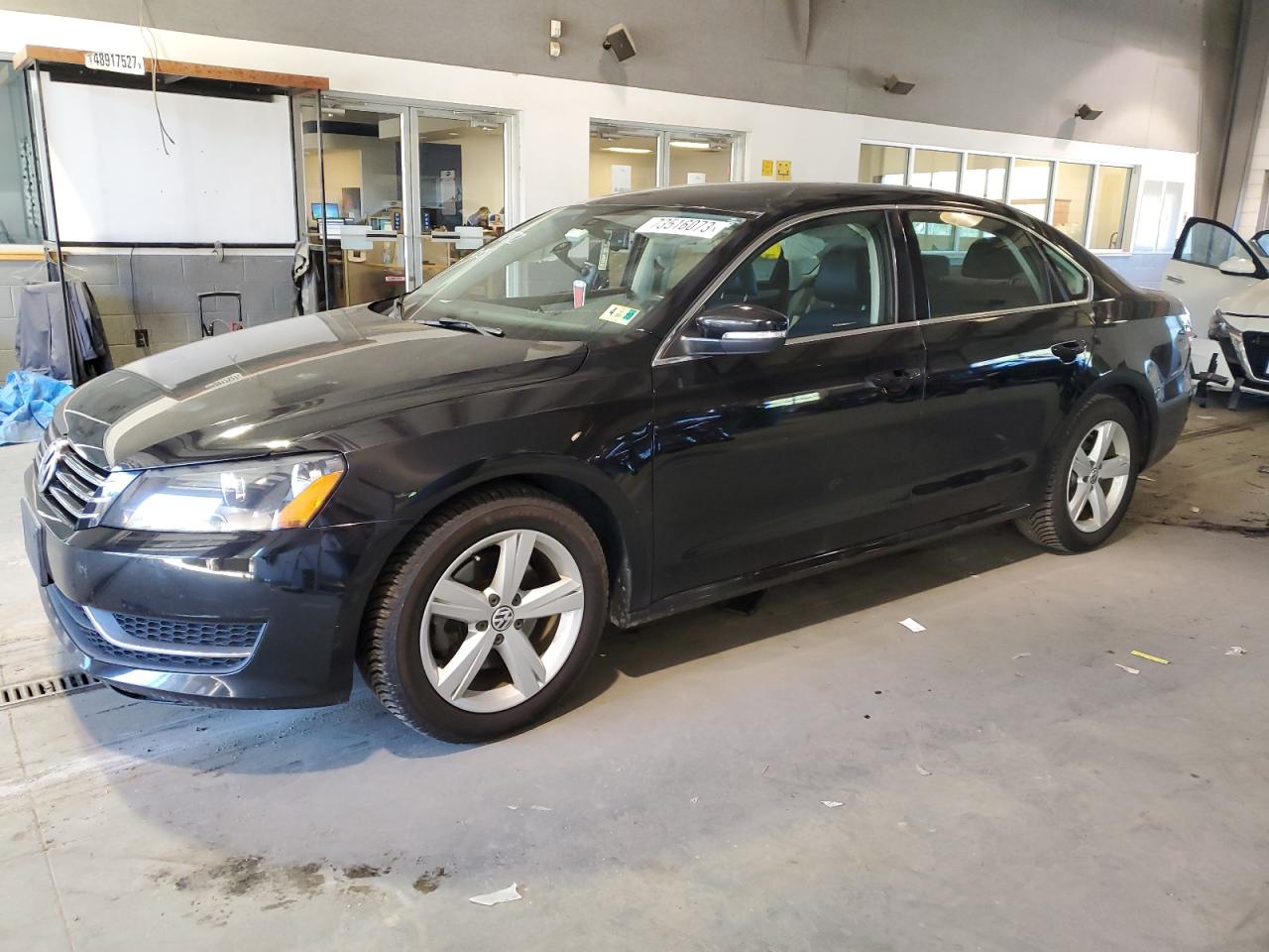 VOLKSWAGEN PASSAT 2013 1vwbp7a37dc121454