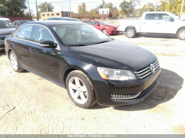 VOLKSWAGEN PASSAT 2013 1vwbp7a38dc018981