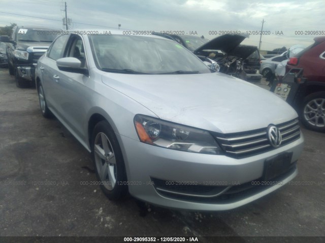 VOLKSWAGEN PASSAT 2014 1vwbs7a30ec033166