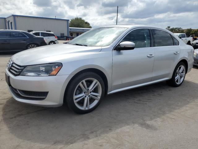 VOLKSWAGEN PASSAT 2014 1vwbs7a33ec049703