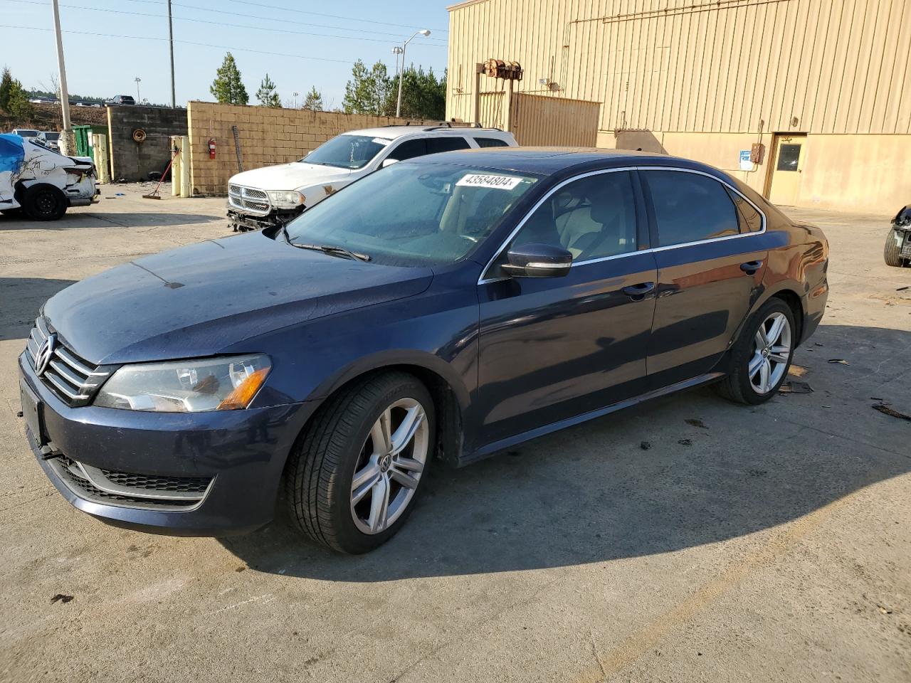 VOLKSWAGEN PASSAT 2014 1vwbs7a35ec090026