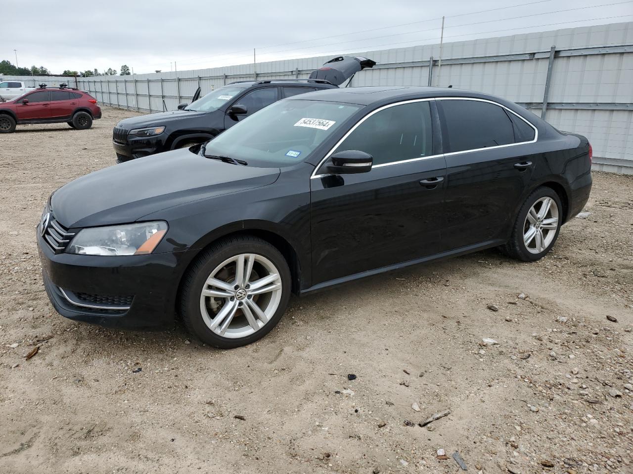 VOLKSWAGEN PASSAT 2014 1vwbs7a37ec103357