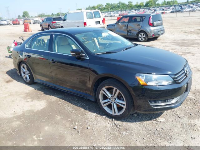 VOLKSWAGEN PASSAT 2014 1vwbs7a38ec052449