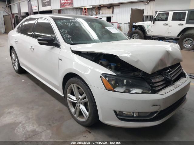 VOLKSWAGEN PASSAT 2015 1vwbt7a30fc072239