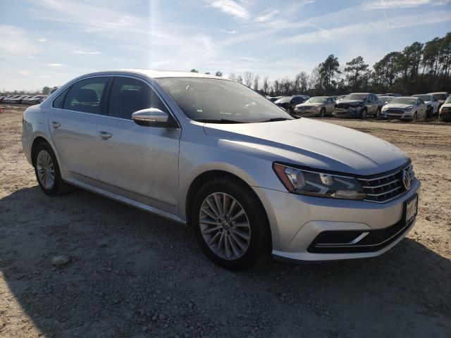 VOLKSWAGEN PASSAT 2017 1vwbt7a30hc036277