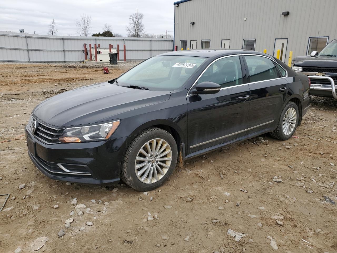 VOLKSWAGEN PASSAT 2017 1vwbt7a31hc031752