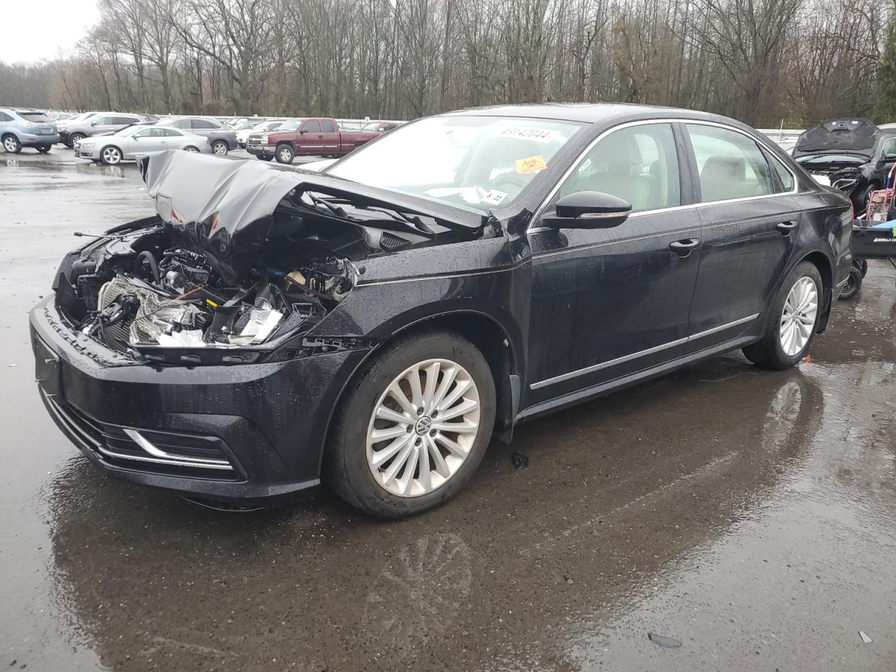 VOLKSWAGEN PASSAT 2017 1vwbt7a32hc016919