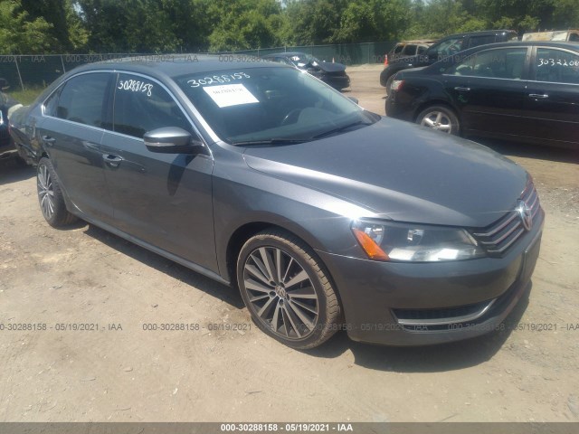 VOLKSWAGEN PASSAT 2014 1vwbt7a33ec118127