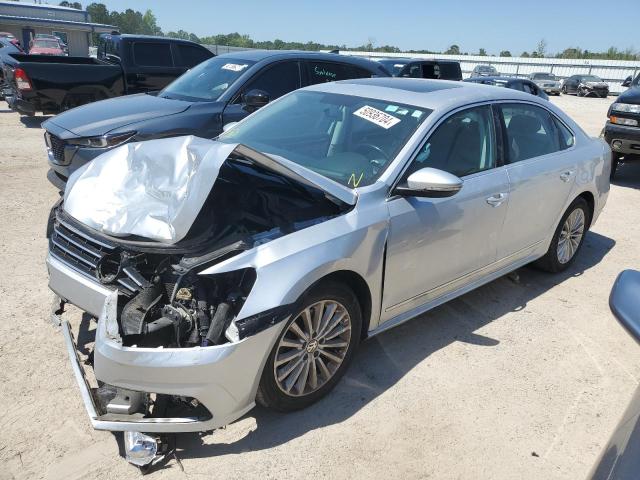 VOLKSWAGEN PASSAT 2017 1vwbt7a33hc026486