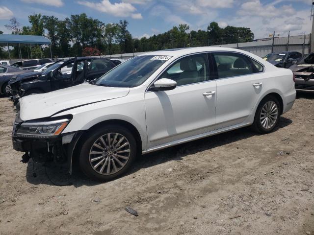 VOLKSWAGEN PASSAT 2017 1vwbt7a33hc033793