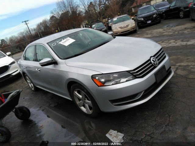 VOLKSWAGEN PASSAT 2014 1vwbt7a34ec040375