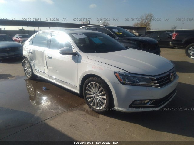 VOLKSWAGEN PASSAT 2017 1vwbt7a34hc077320