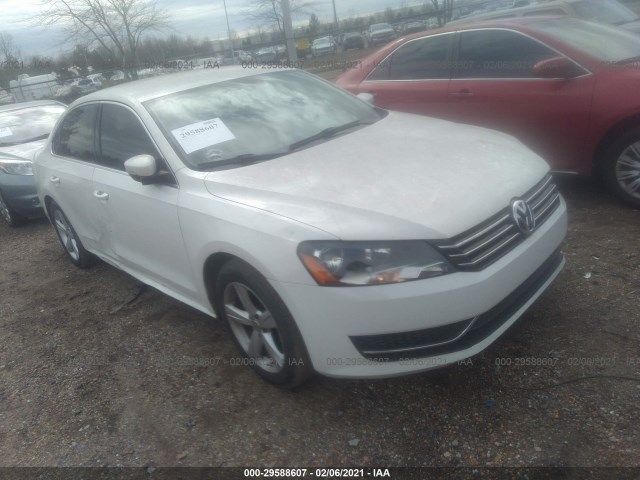 VOLKSWAGEN PASSAT 2014 1vwbt7a35ec101104