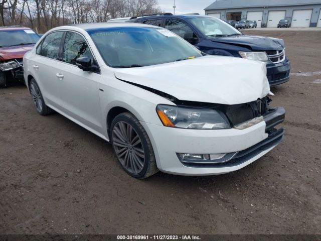 VOLKSWAGEN PASSAT 2015 1vwbt7a35fc041441