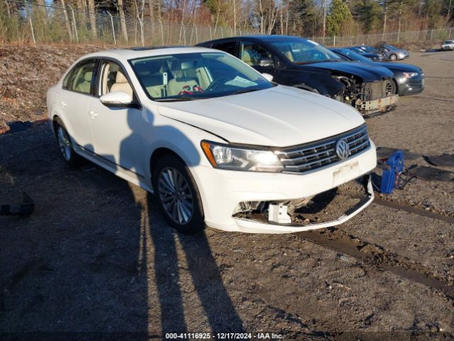 VOLKSWAGEN PASSAT 2017 1vwbt7a35hc029034