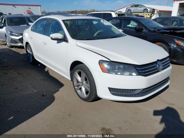 VOLKSWAGEN PASSAT 2014 1vwbt7a36ec111480