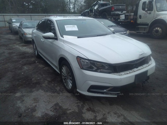 VOLKSWAGEN PASSAT 2017 1vwbt7a36hc007124