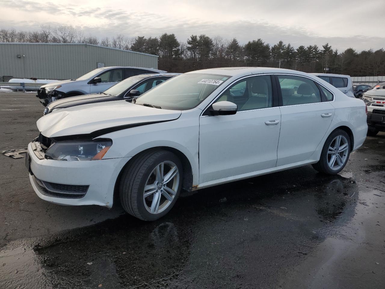 VOLKSWAGEN PASSAT 2014 1vwbt7a37ec095371