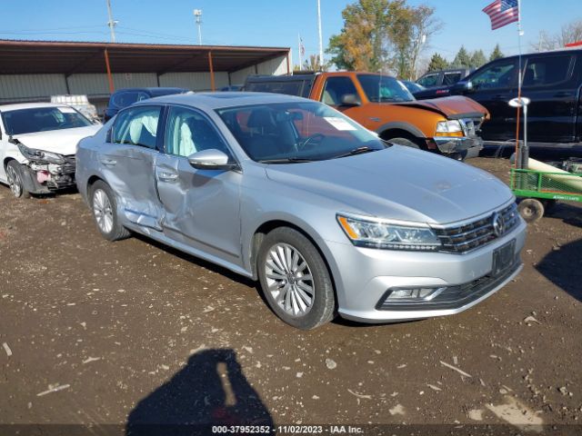 VOLKSWAGEN PASSAT 2016 1vwbt7a38gc052984