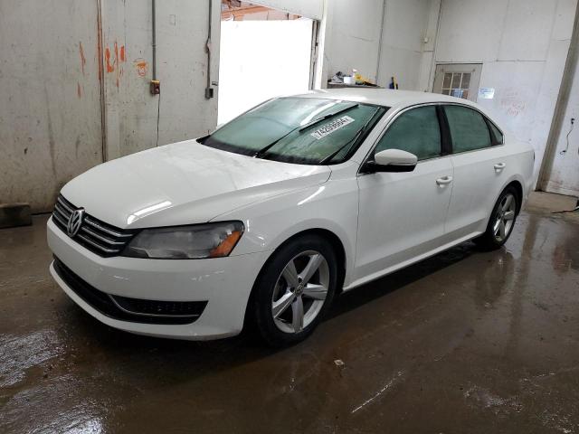 VOLKSWAGEN PASSAT SE 2014 1vwbt7a3xec100725