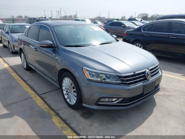 VOLKSWAGEN PASSAT 2017 1vwbt7a3xhc008888