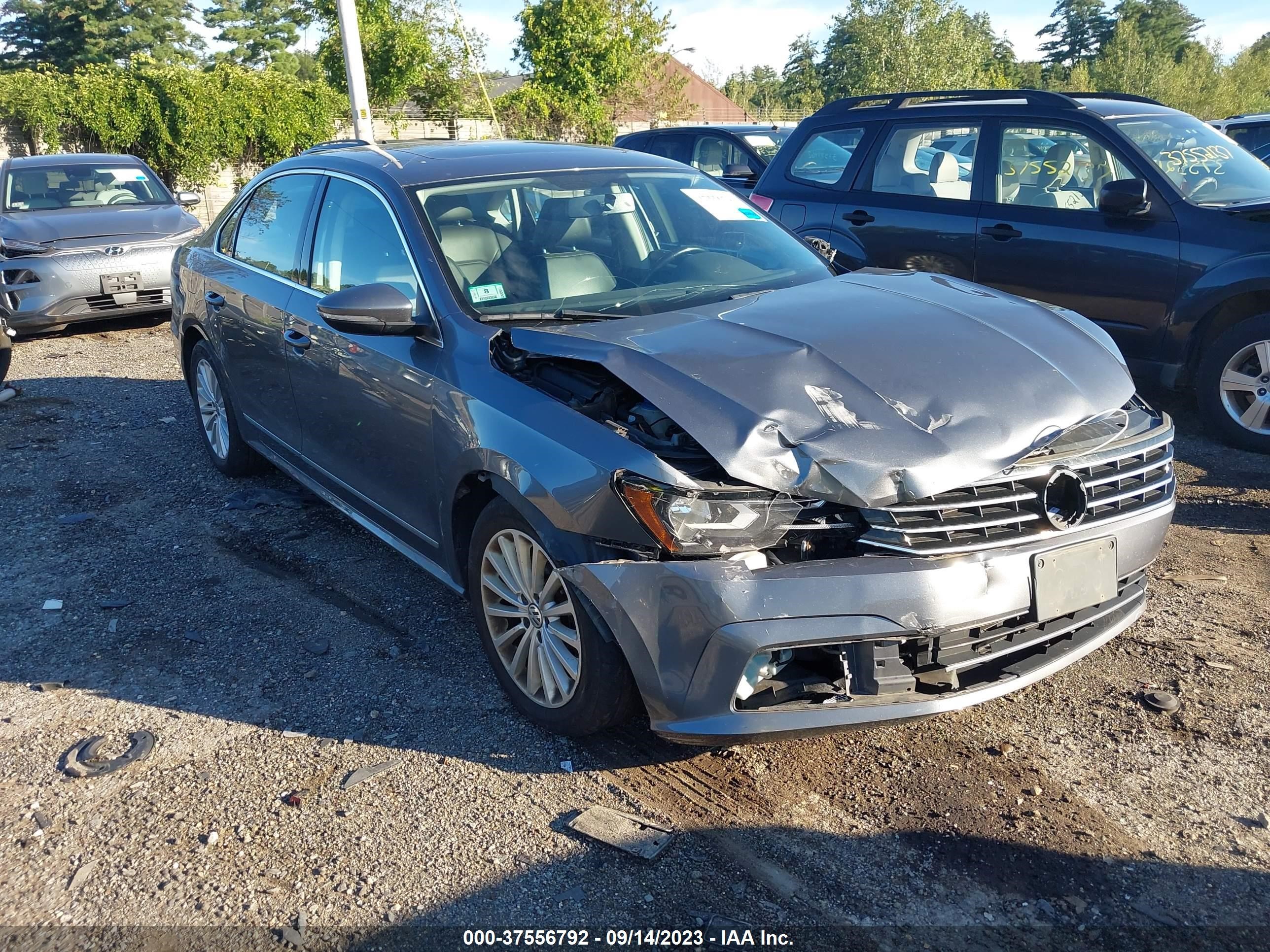 VOLKSWAGEN PASSAT 2017 1vwbt7a3xhc069741