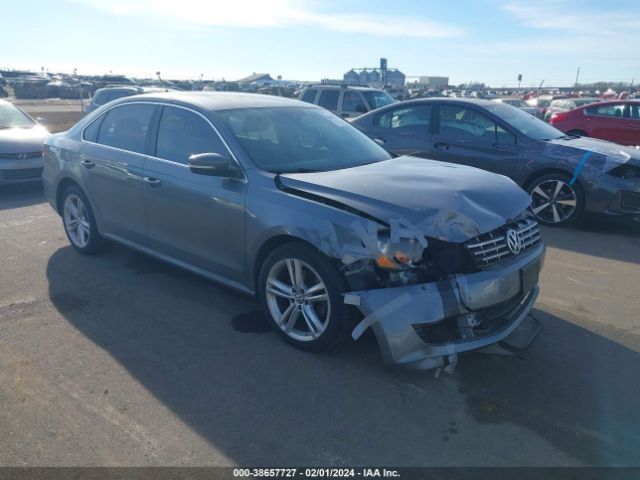 VOLKSWAGEN PASSAT 2015 1vwbv7a31fc064225