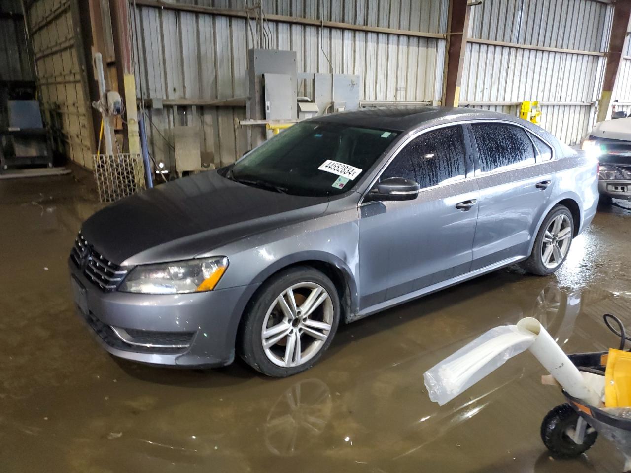 VOLKSWAGEN PASSAT 2015 1vwbv7a37fc072619