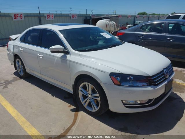 VOLKSWAGEN PASSAT 2015 1vwbv7a38fc088800