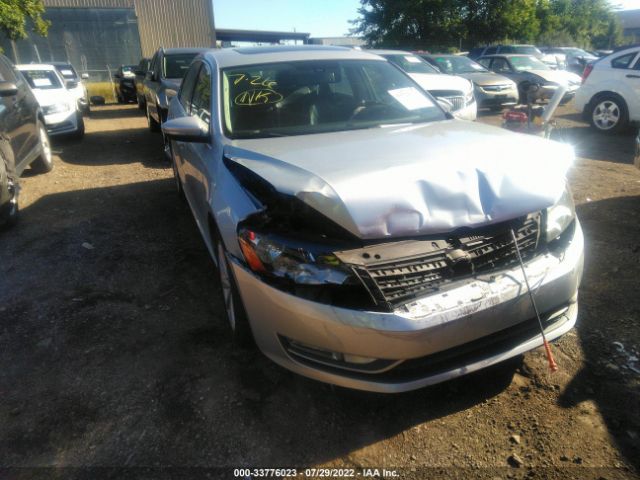 VOLKSWAGEN PASSAT 2012 1vwch7a30cc003908