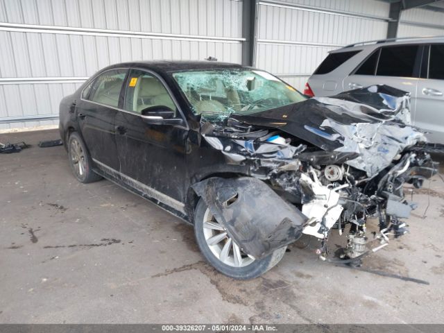 VOLKSWAGEN PASSAT 2013 1vwch7a32dc013616