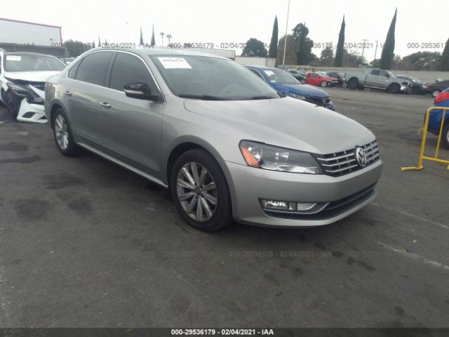 VOLKSWAGEN PASSAT 2013 1vwch7a33dc040503