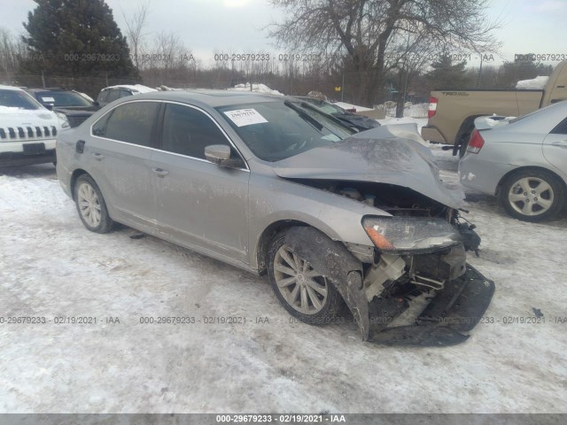 VOLKSWAGEN PASSAT 2013 1vwch7a34dc057245