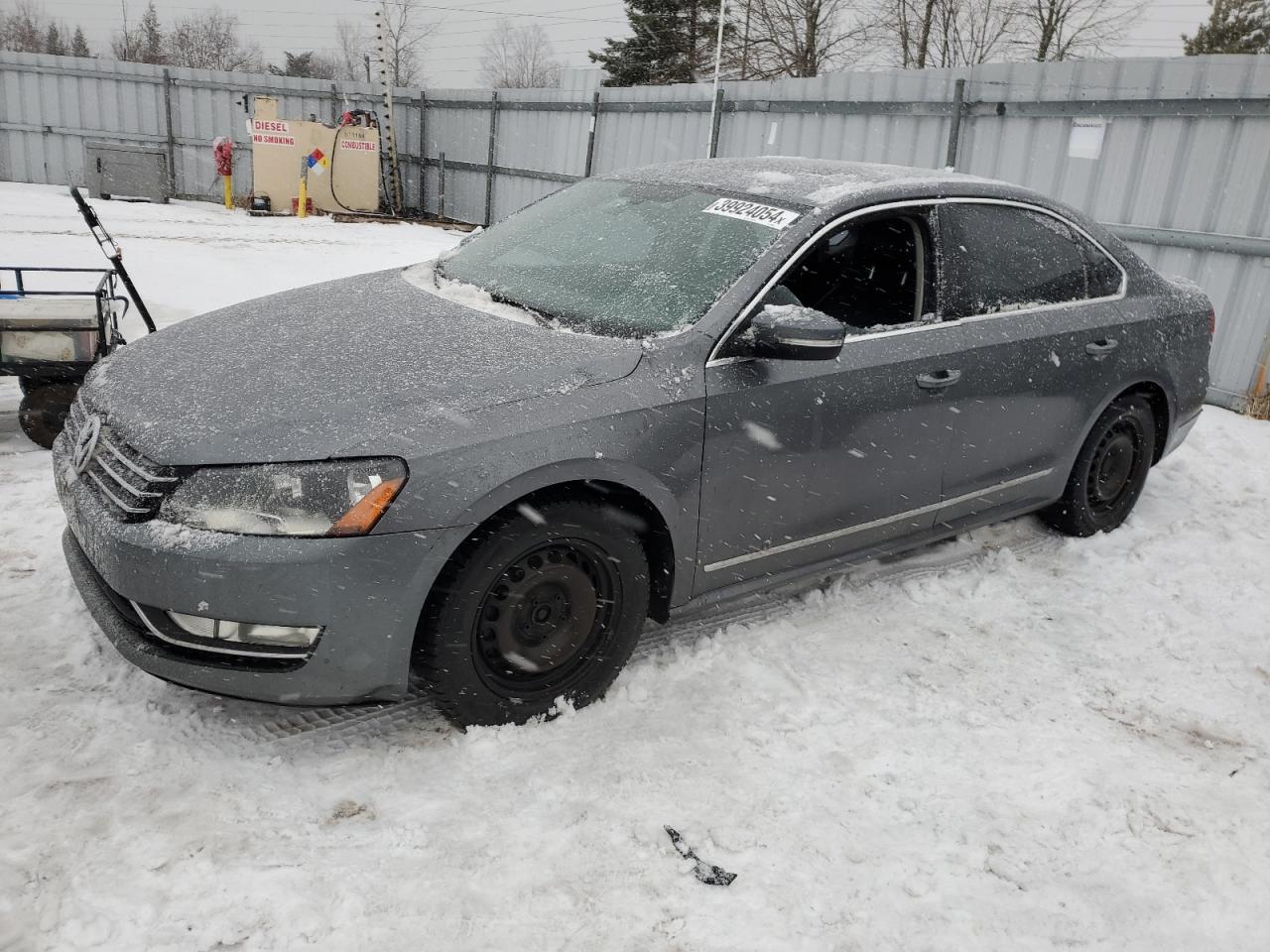 VOLKSWAGEN PASSAT 2013 1vwch7a35dc020253