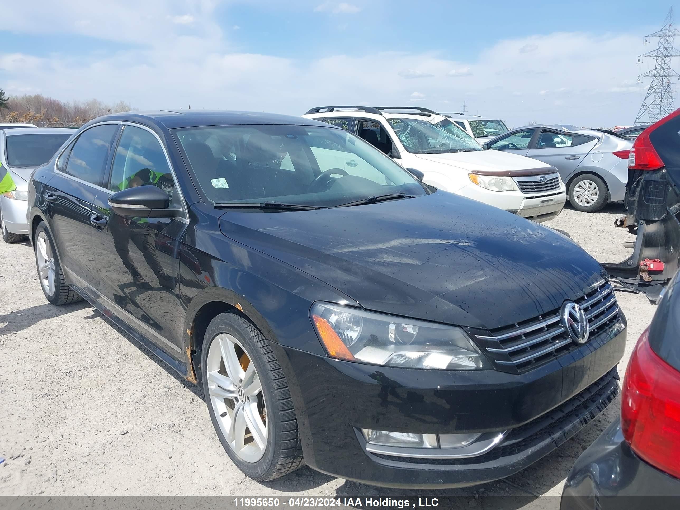 VOLKSWAGEN PASSAT 2012 1vwch7a3xcc006251