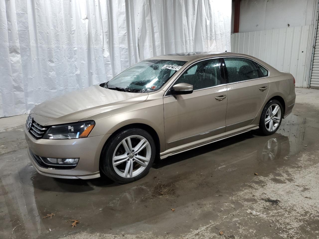 VOLKSWAGEN PASSAT 2015 1vwcm7a32fc027837