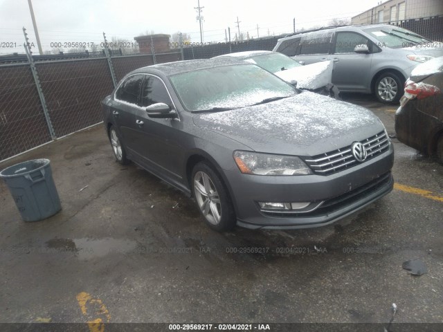 VOLKSWAGEN PASSAT 2015 1vwcm7a36fc003492