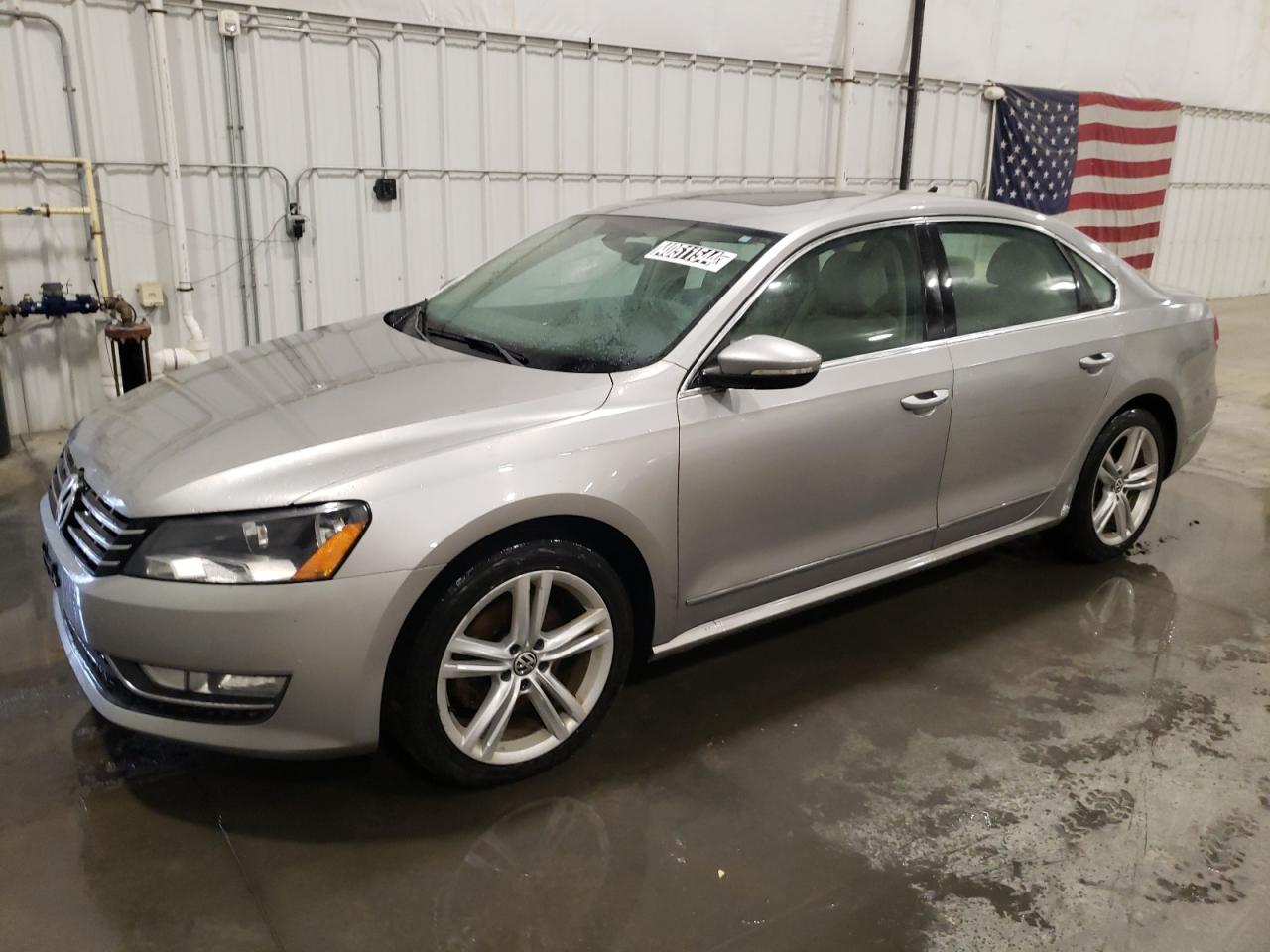 VOLKSWAGEN PASSAT 2012 1vwcn7a32cc055775