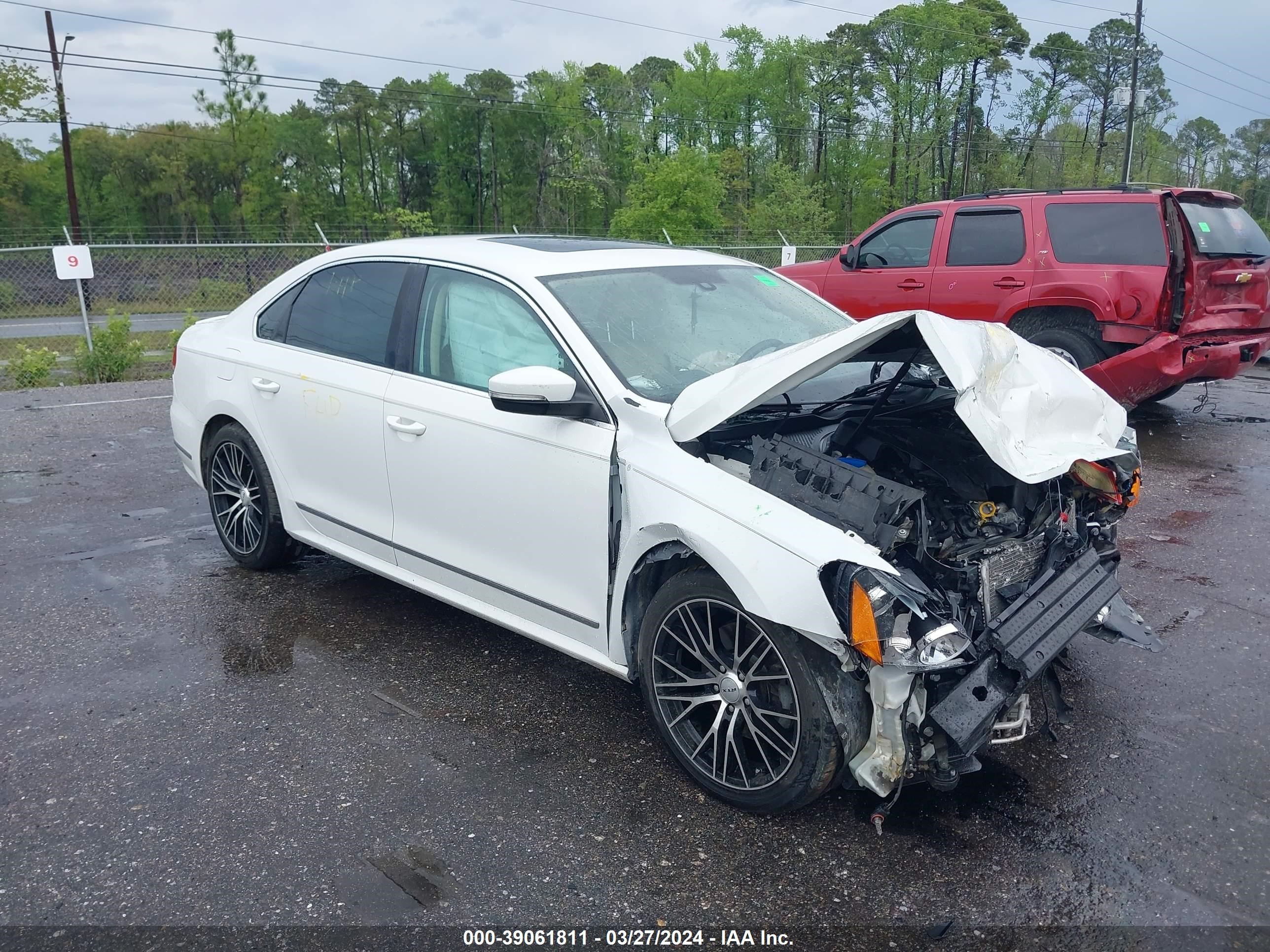 VOLKSWAGEN PASSAT 2014 1vwcn7a33ec036199