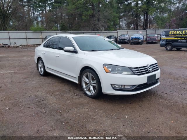 VOLKSWAGEN PASSAT 2014 1vwcn7a37ec069173