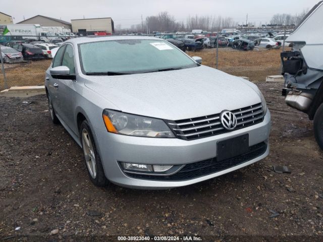 VOLKSWAGEN PASSAT 2013 1vwcn7a38dc129315