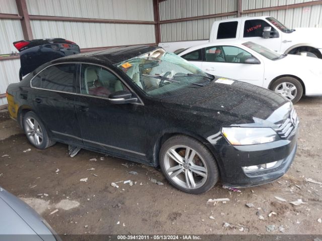 VOLKSWAGEN PASSAT 2014 1vwct7a31ec013980