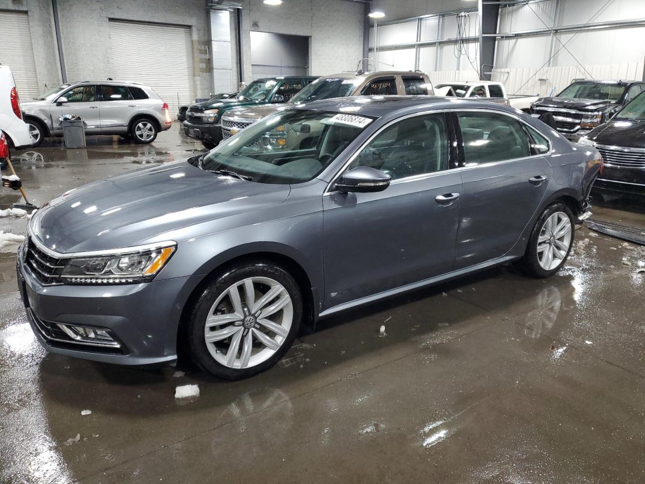 VOLKSWAGEN PASSAT 2017 1vwct7a32hc018030