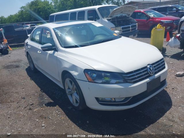 VOLKSWAGEN PASSAT 2014 1vwct7a34ec017067