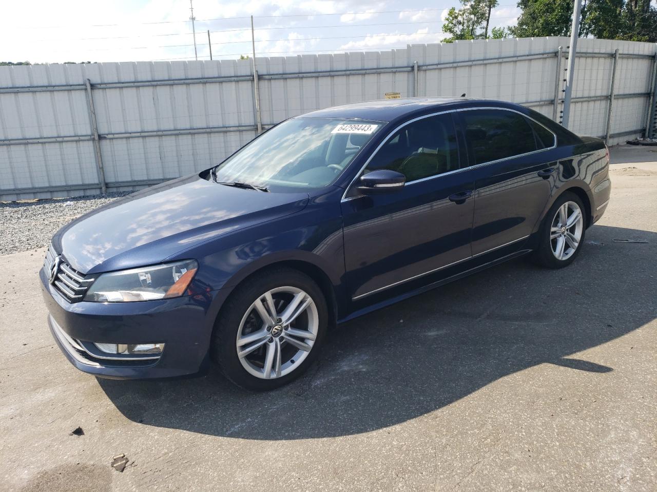 VOLKSWAGEN PASSAT 2014 1vwct7a35ec024979