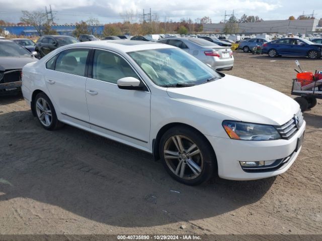 VOLKSWAGEN PASSAT 2015 1vwct7a36fc078874