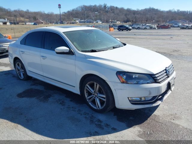 VOLKSWAGEN PASSAT 2014 1vwct7a37ec118796