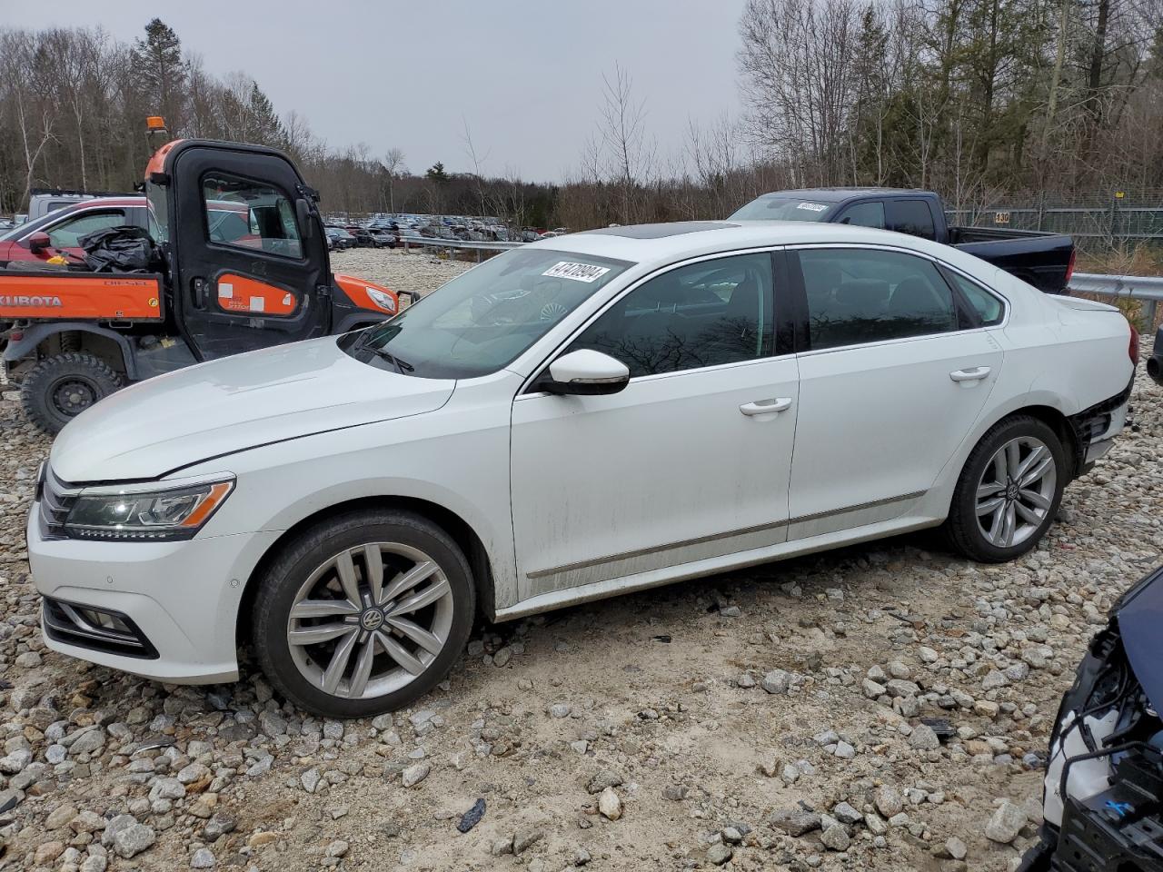 VOLKSWAGEN PASSAT 2017 1vwct7a38hc032871