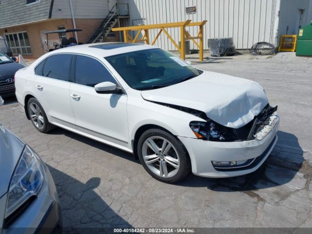 VOLKSWAGEN PASSAT 2015 1vwcv7a30fc087726